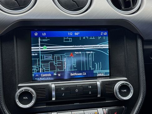 Used 2020 Ford Mustang Premium image 9