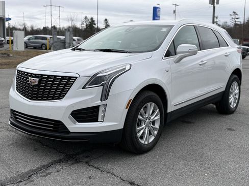 Used 2025 Cadillac XT5 Luxury image 9
