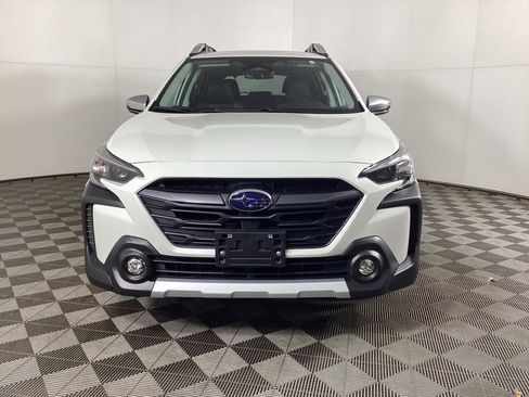 Used 2023 Subaru Outback Touring XT image 5