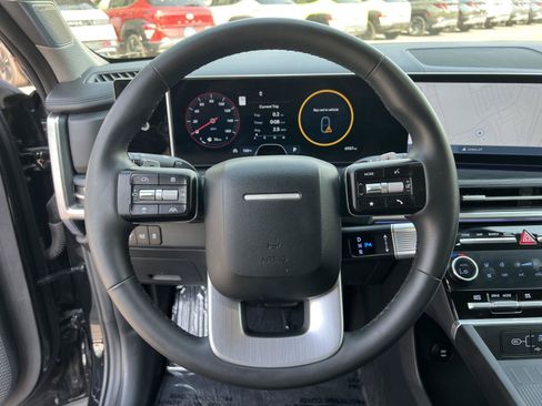 Certified 2025 Hyundai Santa Fe Limited AWD/4WD image 35