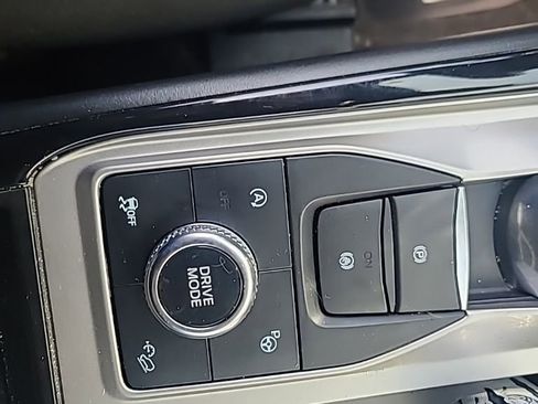 Used 2021 Ford Explorer ST w/ Equipment Group 401A AWD/4WD image 10