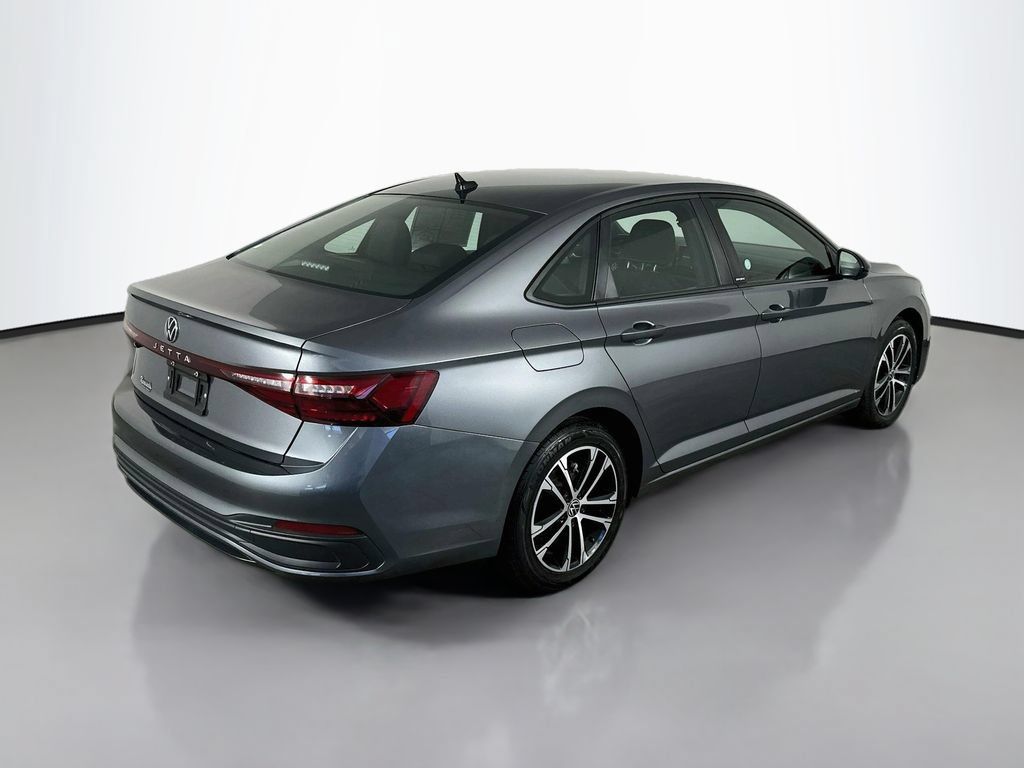 Used 2025 Volkswagen Jetta Sport FWD image 7
