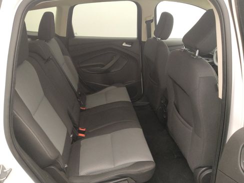 Used 2018 Ford Escape SE FWD image 19