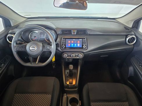Used 2024 Nissan Versa S FWD image 7