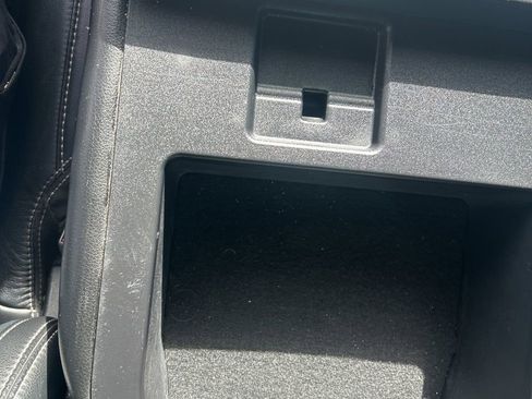 Used 2020 Ford F350 Lariat w/ Camper Package image 31