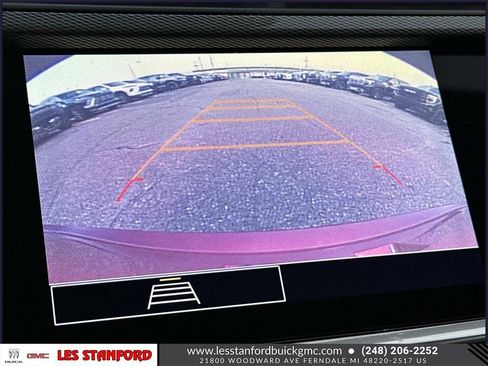 Certified 2021 Buick Encore GX Essence w/ Experience Buick Package image 27