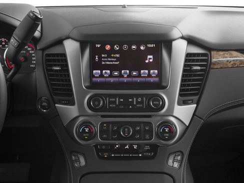 Used 2016 GMC Yukon Denali w/ Open Road Package AWD/4WD image 13