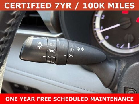 Used 2024 Toyota Highlander LE FWD image 26