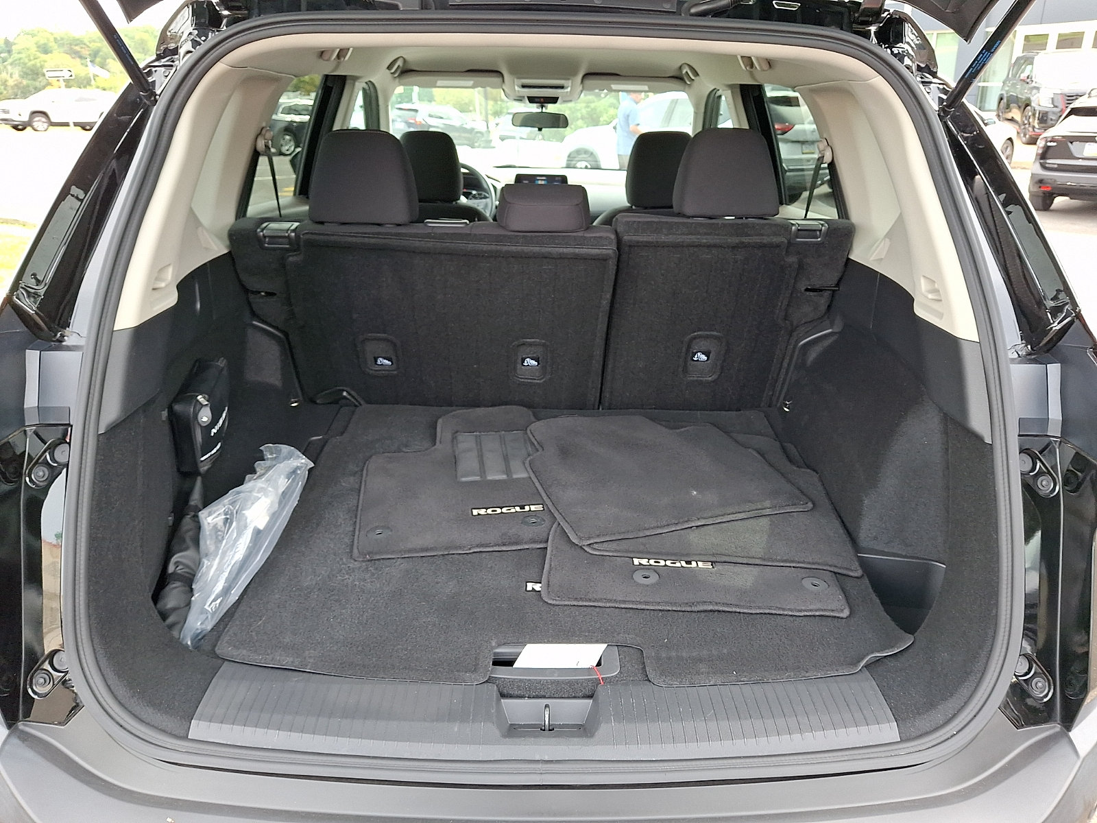 Certified 2023 Nissan Rogue S AWD/4WD image 26