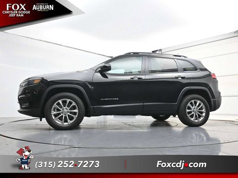 Used 2022 Jeep Cherokee Latitude Lux AWD/4WD image 23