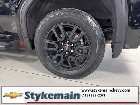Used 2022 GMC Sierra 1500 Elevation w/ Elevation Premium Package image 9