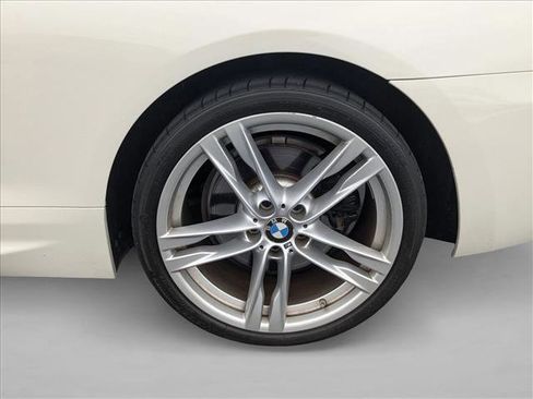 Used 2014 BMW 640i Convertible image 13
