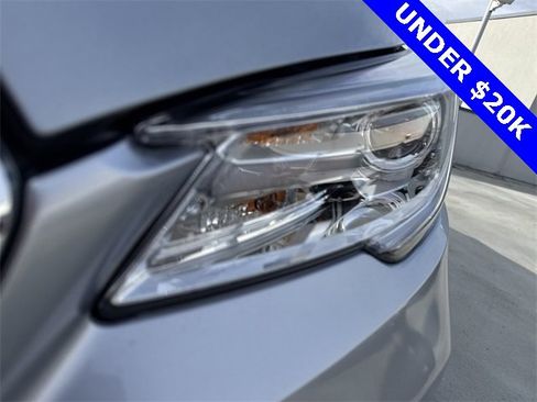 Used 2021 Subaru Ascent Limited w/ Technology Package image 29