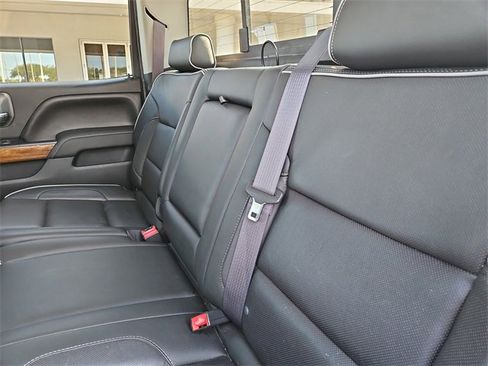 Used 2017 Chevrolet Silverado 2500 High Country w/ Duramax Plus Package image 12