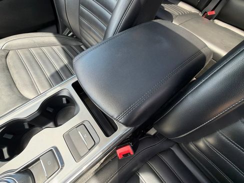 Used 2022 Ford Edge SEL w/ Convenience Package AWD/4WD image 21