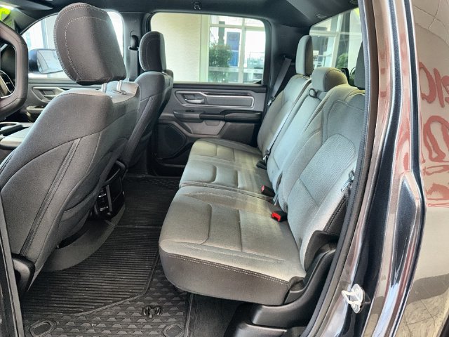 Used 2022 RAM 1500 Big Horn AWD/4WD image 22