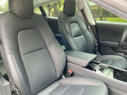 Used 2017 Tesla Model 3 Long Range image 34