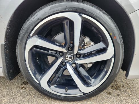 Used 2019 Honda Accord Sport image 19