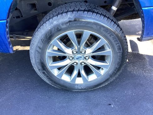 Used 2017 Ford F150 XLT w/ Equipment Group 302A Luxury image 12