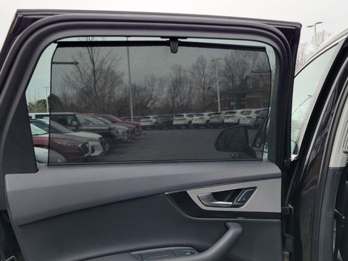 Used 2019 Audi Q7 2.0T Premium Plus w/ Premium Plus Package image 34