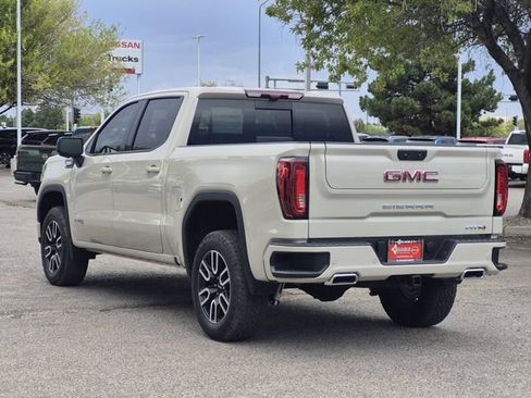 Used 2026 GMC Sierra 1500 AT4 w/ Technology Package AWD/4WD image 4