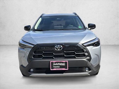 Used 2026 Toyota Corolla Cross XLE w/ Convenience Package image 2