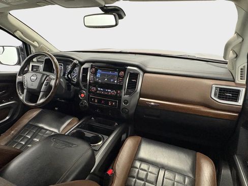 Used 2017 Nissan Titan Platinum Reserve image 26