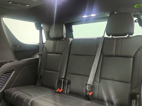 Used 2021 Chevrolet Tahoe RST w/ Luxury Package RWD image 34