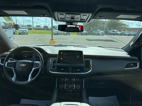 Used 2022 Chevrolet Tahoe LT w/ LT Signature Plus Package AWD/4WD image 20