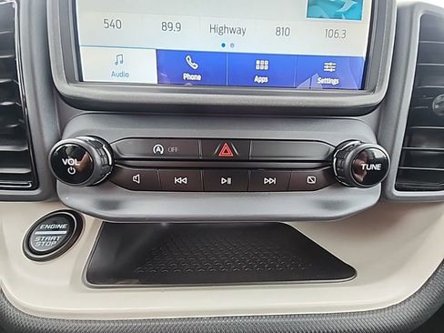 Certified 2024 Ford Bronco Sport Heritage w/ Heritage Convenience Package AWD/4WD image 12