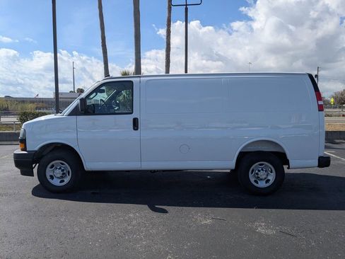 New 2025 Chevrolet Express 2500 w/ Driver Convenience Package image 7