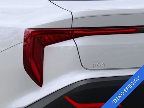 New 2025 Kia K4 EX image 11