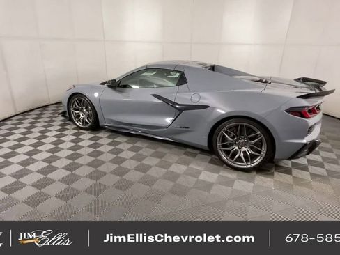 Used 2024 Chevrolet Corvette Z06 w/ Stealth Interior Trim Package image 7