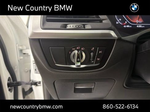 Used 2022 BMW X3 xDrive30i w/ Convenience Package AWD/4WD image 13