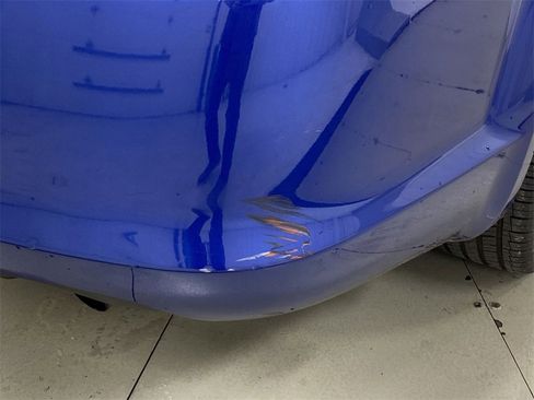 Used 2012 Dodge Avenger SE image 26