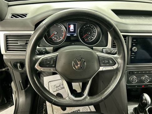Used 2021 Volkswagen Atlas Cross Sport SE image 4