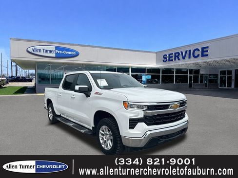 Used 2025 Chevrolet Silverado 1500 LT AWD/4WD image 1