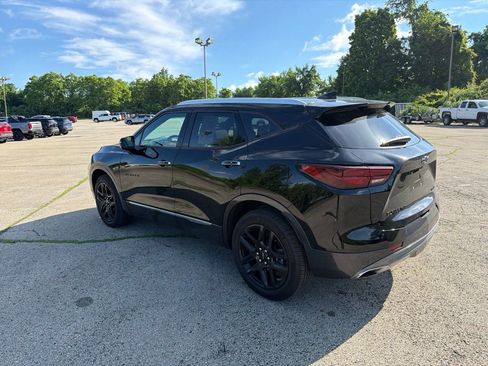 Used 2023 Chevrolet Blazer Premier w/ Enhanced Convenience Package AWD/4WD image 5