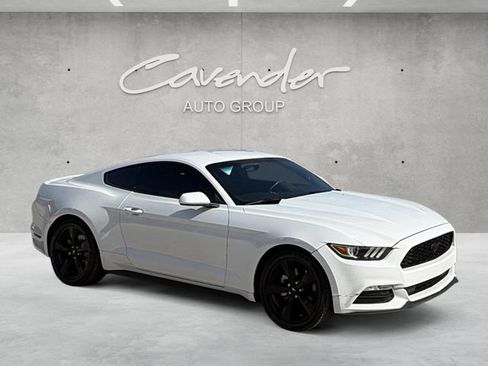 Used 2017 Ford Mustang Coupe RWD image 2