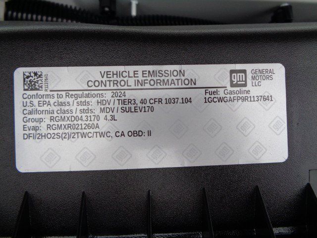 Used 2024 Chevrolet Express 2500 w/ Driver Convenience Package RWD image 13