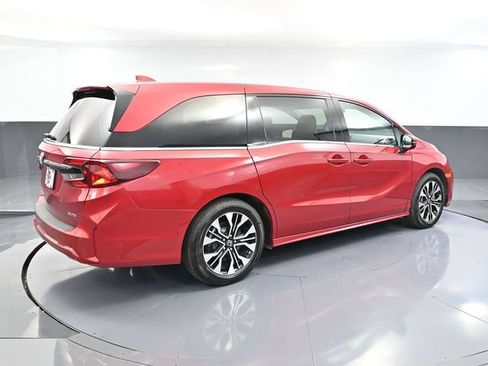 Used 2025 Honda Odyssey Elite image 5