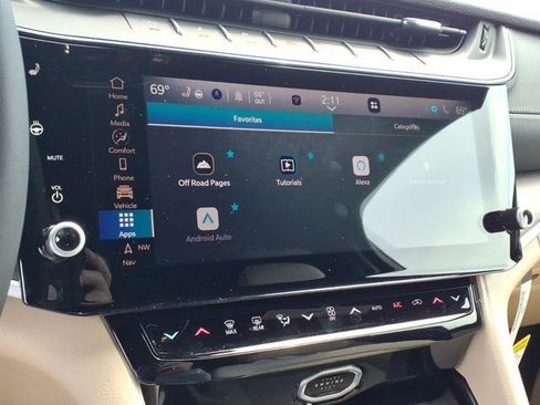 New 2026 Jeep Grand Cherokee Limited AWD/4WD image 8