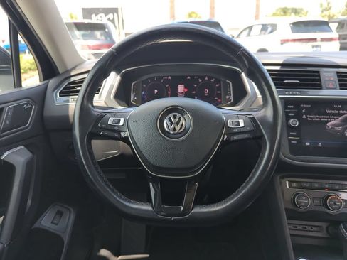 Used 2019 Volkswagen Tiguan SEL Premium AWD/4WD image 26