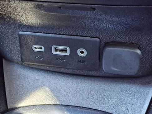 Used 2023 Chevrolet Malibu LT FWD image 25