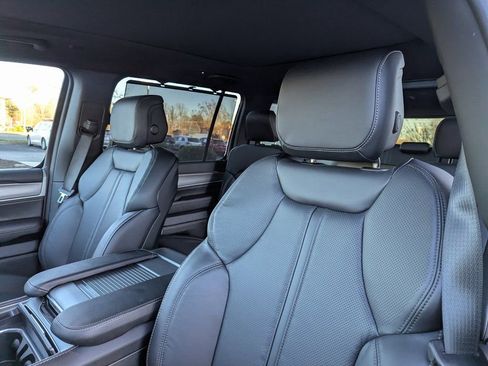 New 2026 Jeep Grand Wagoneer L Limited image 13