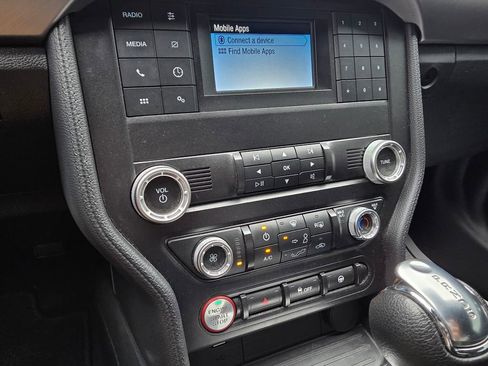 Used 2022 Ford Mustang GT image 18