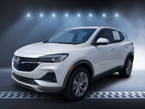 Used 2022 Buick Encore GX Essence w/ Experience Buick Package AWD/4WD image 7