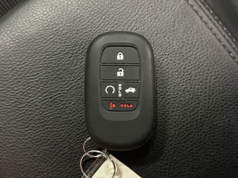 Used 2025 Honda Civic Sport image 32