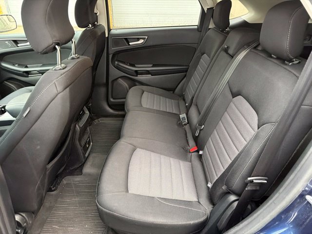 Used 2017 Ford Edge SE AWD/4WD image 15