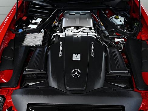 Used 2019 Mercedes-Benz AMG GT Base w/ Lane Tracking Package image 33